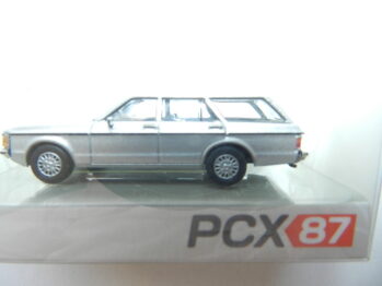 Brekina PCX 870406 Ford Granada MK I Turnier silber