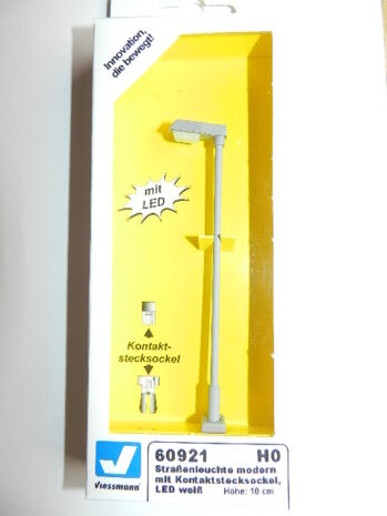 Viessmann 60921 Straßenleuchte modern mit Kontaktstecksockel, LED weiß