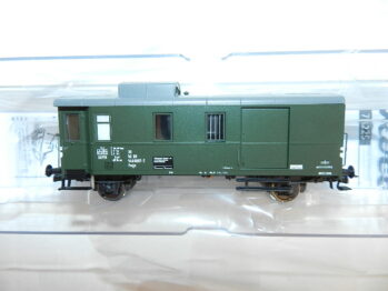 Roco 74225 DR 74225 - Güterzuggepäckwagen Ep.IV