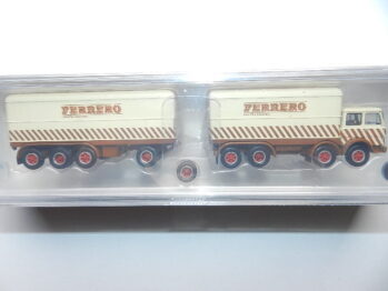 Brekina 58540 Fiat 691 Millepiedi Koffer-Lastzug Ferrero
