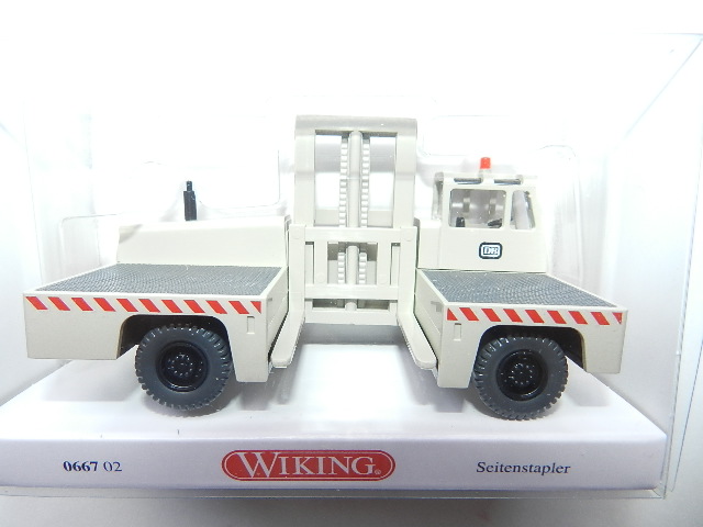 thumbnail image 2 of Wiking 066702 1:87 H0 Scale Sideloader DB Forklift Model - Magirus Lkw, New In Original Packaging (OVP) 2 of 5