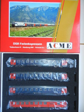 ACME  55295  DSB  4er Set Personenwagen Ferienexpress  Ep.V