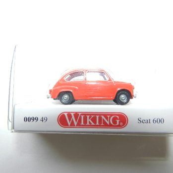 Wiking 0099 49 - Seat 600 rotorange 009949