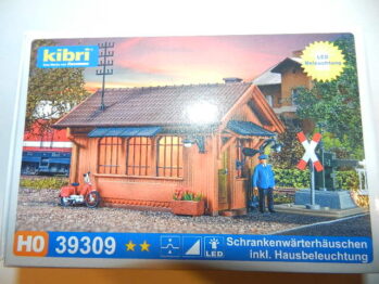Kibri 39309  Schrankenwärterhäuschen inkl. Hausbeleuchtung