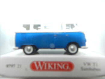 Wiking 0797 21  VW T1 Sambabus - blau/weiß Faltdach offen 079721
