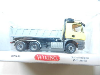 Wiking 0678 49 Mercedes MB Arocs Dreiseiten-Kipper gelb 067849