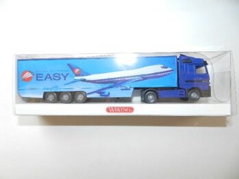Wiking 538 02 40 Mercedes MB Actros Koffer-Sattelzug EASY  53802