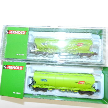 Arnold HN6707 - 2er Set Getreidesilowagen, GATX, Ep.VI 'RAIL CARGO GROUP  Spur N