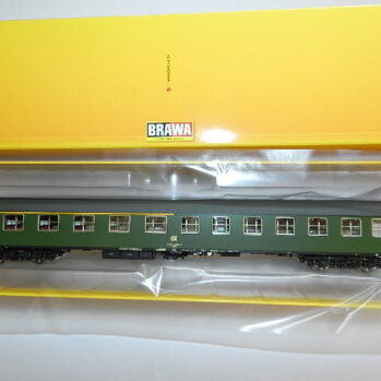 Brawa  58130 Spur H0  Schnellzugwagen ABüm223 der DB, Epoche IV + LED (Kopie)