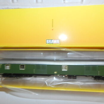Brawa  58126 Spur H0  Gepäckwagen Pw4ümg-60 der DB, Epoche III + LED