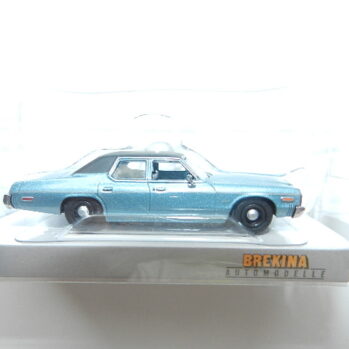 Brekina 18151 Dodge Monaco blaumet./Dach schwarz