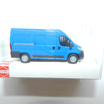 Busch 54603 Fiat Ducato Kastenwagen blau