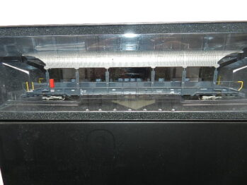 NME 538610 BLS Autotransport Mittelwagen DC Ep.VI überdacht, Lötschberg Autozug Kandersteg-Goppenstein