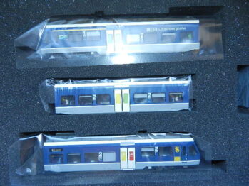 LS-Models 17204DC  BLS 3-tlg. Triebzug RABe 525 Nina , Ep. V