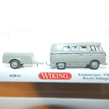 Wiking 0320 04 Krankenwagen - VW T1 Bus mit Anhänger 032004
