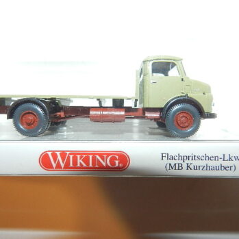 Wiking 0825 03 Flachpritschen-Lkw MB Kurzhauber - schilfgrün 085203
