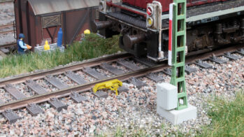 NOCH 13603 - Indusi-Gleismagnet 1,0 cm x 0,4 cm, 0,4 cm hoch 10 Stück