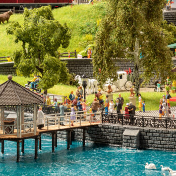 NOCH 14264 - Event-Pavillon “Fischersteg” 12,9 x 5,2 cm, 7,1 cm hoch