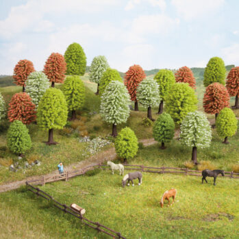 NOCH 26906 - Frühlingsbäume 10 Stück, 5 - 9 cm hoch