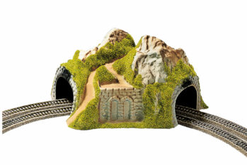 NOCH 34730 - Ecktunnel 2-gleisig, gebogen 23 x 22 cm, 12 cm hoch Durchfahrtshöhe 4,7 cm Geeignet für R1 oder R2