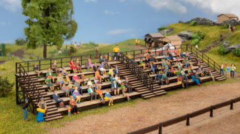 NOCH 66829 - Tribüne 13,4 x 6,9 cm, 4,4 cm hoch