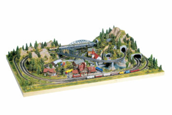 NOCH 85880 - Fertiggelände  “Cortina” 100 x 69 cm, ca. 21 cm hoch, 2 Bahnstromkreise