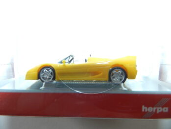 Herpa 025492-002 - Ferrari F50 Spider, gelb (giallo modena)