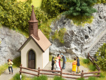 NOCH 14687 - Dorfkapelle 2,3 x 2 cm, 4,5 cm hoch
