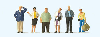 Preiser 10734 - H0 Wartende Bahnreisende