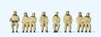 Preiser 10769 - H0 Feuerwehrmänner in moderner Einsatz- kleidung. Uniformfarbe beige.