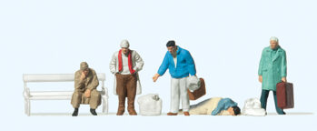 Preiser 14119 - H0 Am Bahnhofsvorplatz