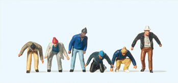 Preiser 20263 - H0 Zirkusarbeiter Zeltaufbau
