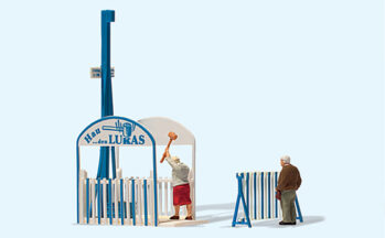 Preiser 24700 - H0 Schausteller "Hau den Lukas". Fertigmodell