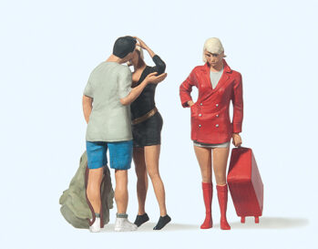 Preiser 63081 - 1:32 Am Bahnsteig