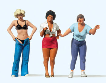 Preiser 63097 - 1:32 Frauen am Campingplatz