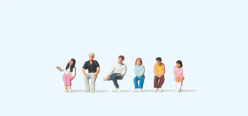 Preiser 75025 - TT Sitzende Jugendliche