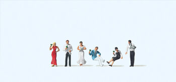 Preiser 79038 - N Partygäste, Kellner