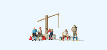 Preiser 79161 - N Rastende am Dorfbrunnen