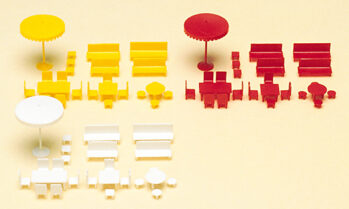 Preiser 79554 - N Tische, Stühle, Sonnenschirm. Bausatz