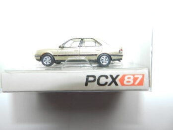 Brekina PCX 870745 Peugeot 405 beige met.