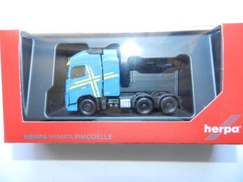 Herpa 318624 - 003 Volvo FH 16 GL XL 2020 Zugmaschine mit Schwerlastturm 3achs, blau