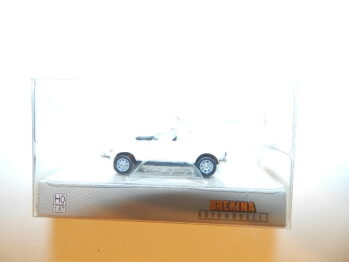 Brekina 29176 Peugeot 204 Cabrio weiß