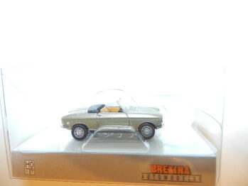 Brekina 29177 Peugeot 204 Cabrio  gold