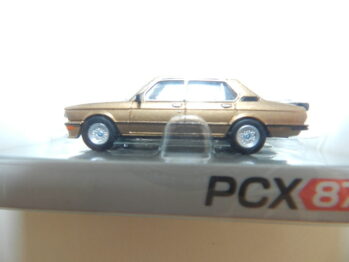 Brekina PCX 871604 - BMW M535i (E12), gold