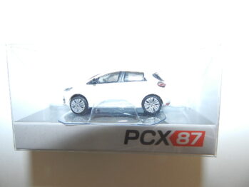 Brekina PCX 870580 Renault Zoe `2019, weiß
