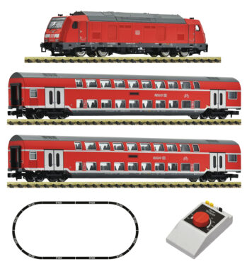 Fleischmann 5160006 - Analog Start Set: Diesellokomotive BR 245 mit Personenzug, DB AG