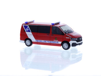 Rietze 53974 Spur H0 Volkswagen T6.1 der Feuerwehr Überlingen, Epoche VI