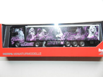 Herpa 320979 DAF XG+ Gardinenplanen-Sattelzug "Pluta/Phoenix Queen" (Polen/Gnuszyn) (PL)